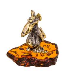 Латунная фигурка  мыши с куском сыром на подложке из янтаря